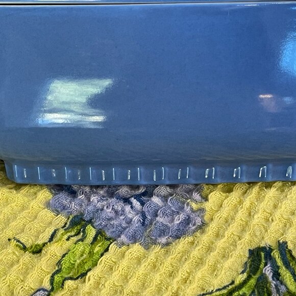 1940s Hall Refrigerator Dish in Striking Periwinkle Blue - Picture 10 of 16